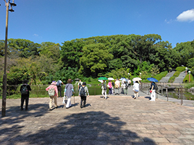 秋の歩こう会（鶴見緑地とららぽーと門真）